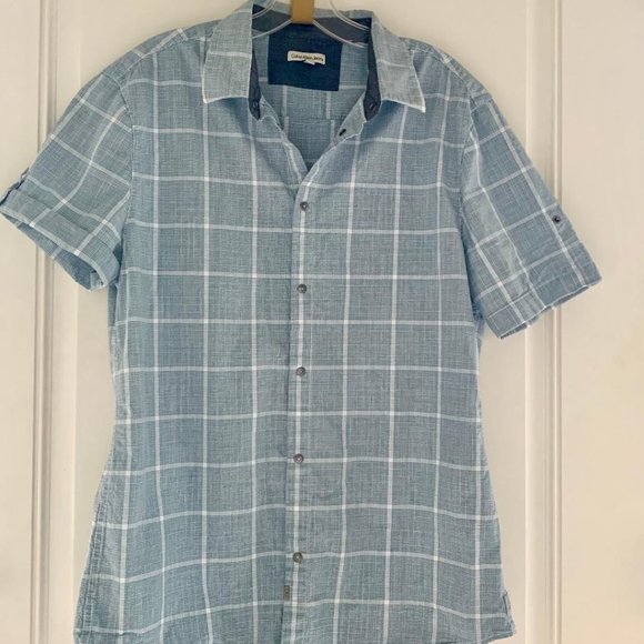 Calvin Klein Other - Men's Calvin Klein shirt Size medium.